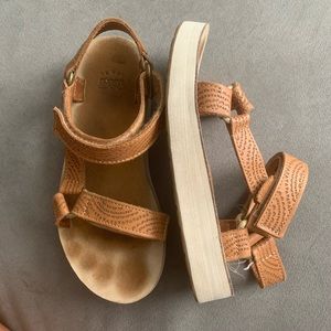 Teva Sandal